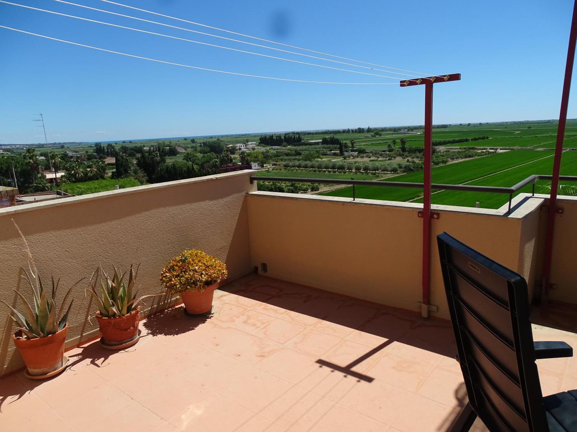 Con Vistas